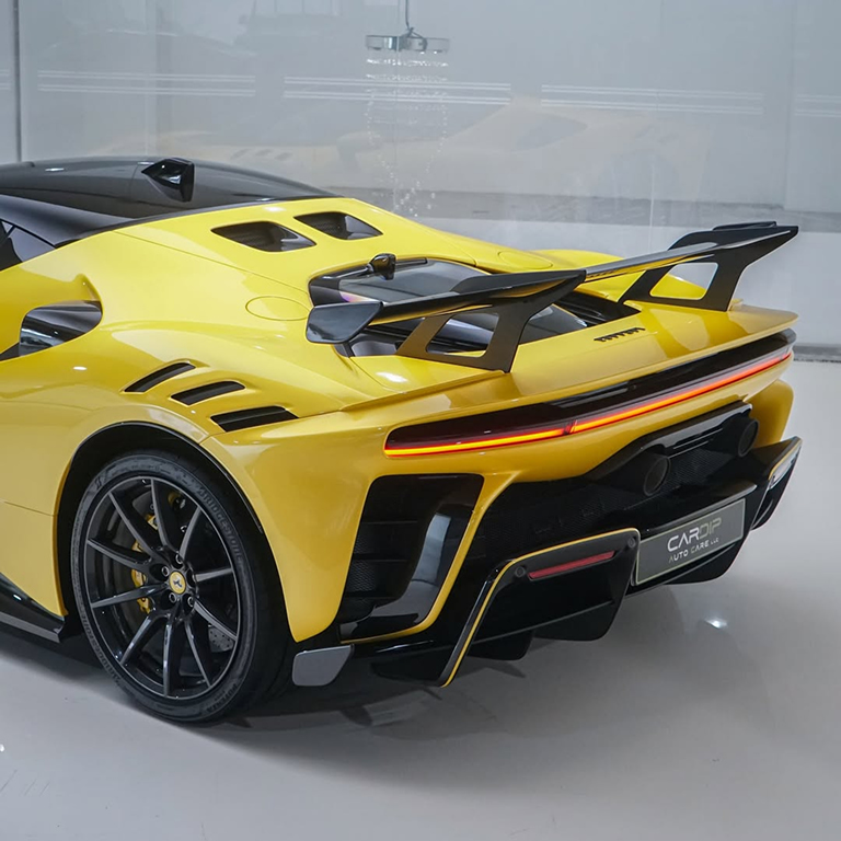 Car paint protective clear coat.Cardip