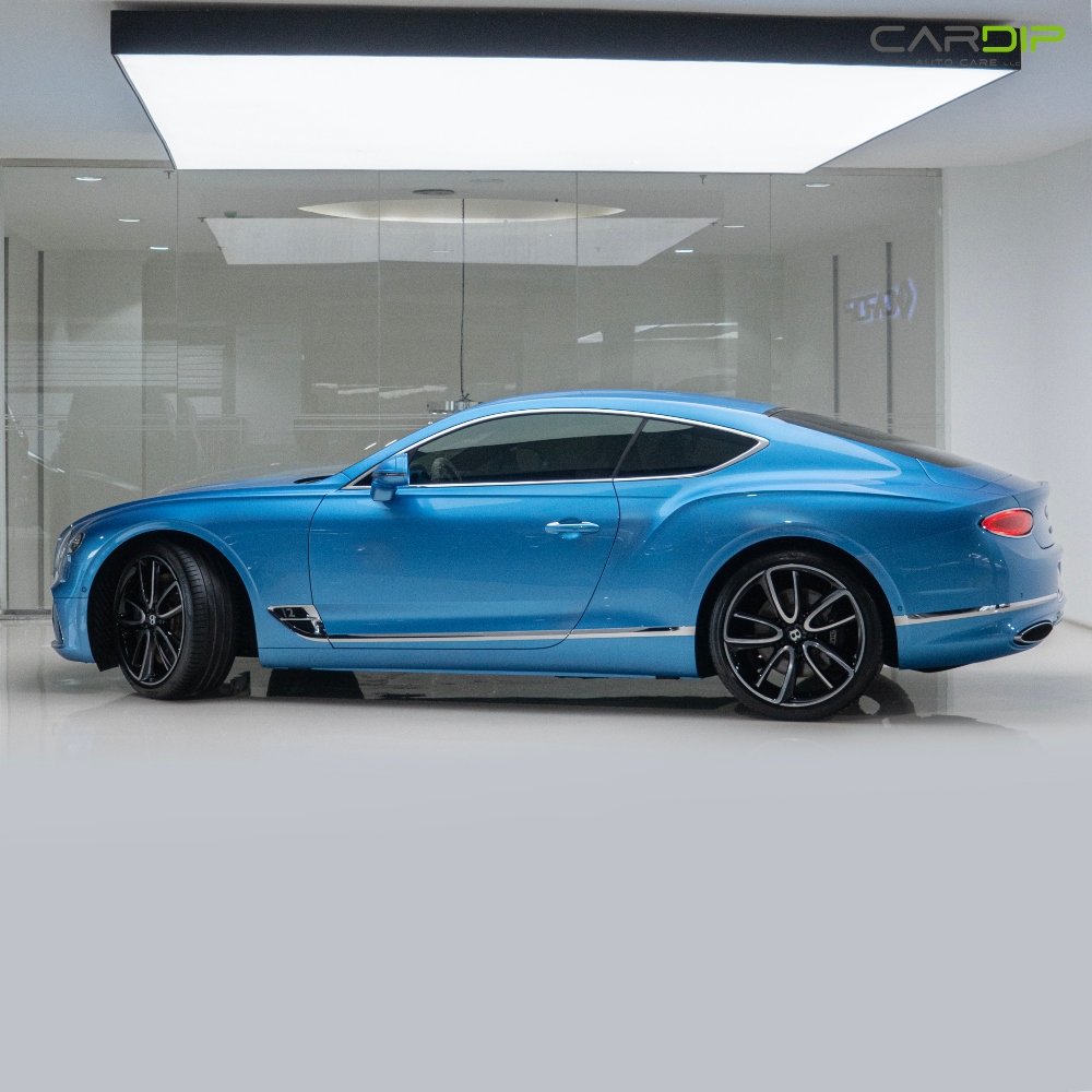luxury car in blue colour